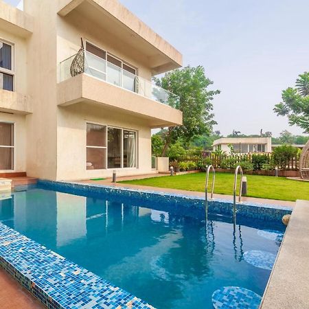 Villa Azul By Stayvista, Offering A Snooker Table, Terrace, Swimming Pool & A Spacious Lawn With A Charming Gazebo For A Perfect Getaway Lonavla Exterior foto